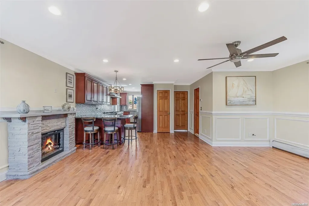 10 Stuart Avenue Amityville NY 11701