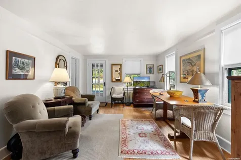 546 Abrahams Path Amagansett NY 11930