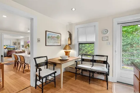 546 Abrahams Path Amagansett NY 11930