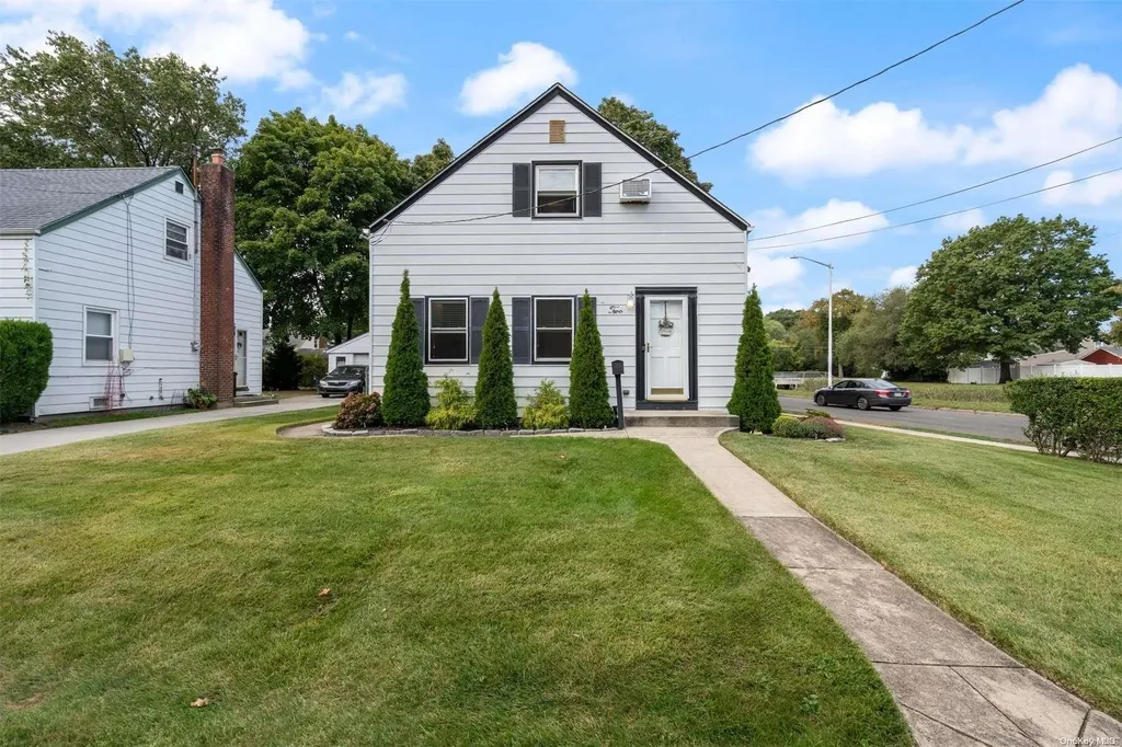 2 Wingate Road Valley Stream NY 11581