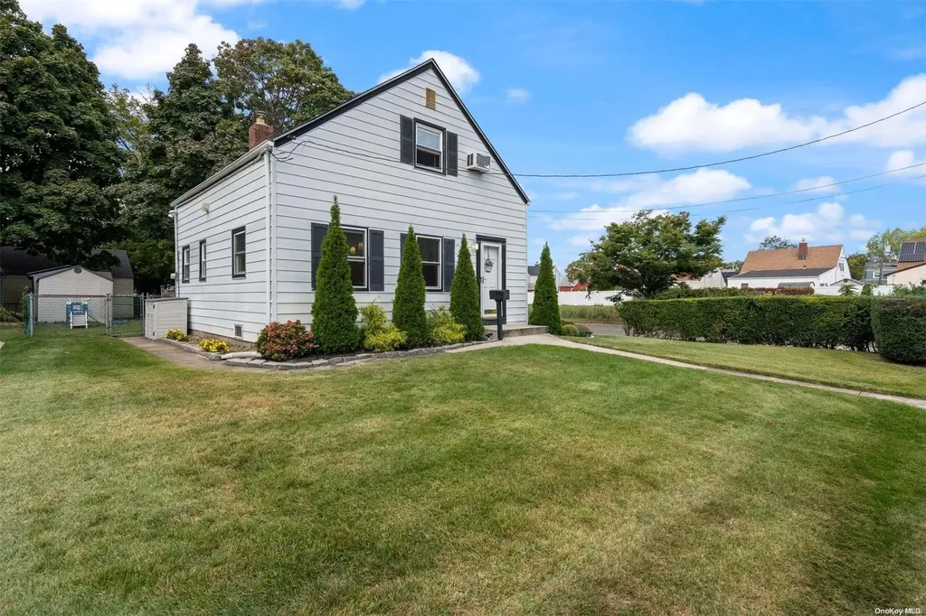 2 Wingate Road Valley Stream NY 11581