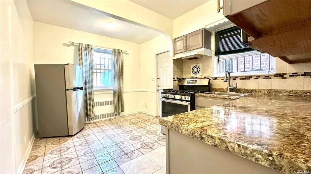 233 E 87th Street Brooklyn NY 11236