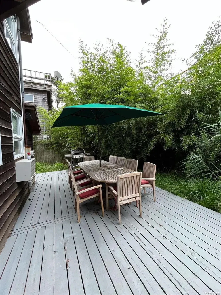 197 Cottage Walk Ocean Beach NY 11770