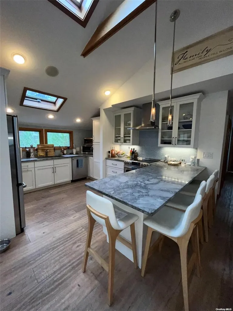 197 Cottage Walk Ocean Beach NY 11770