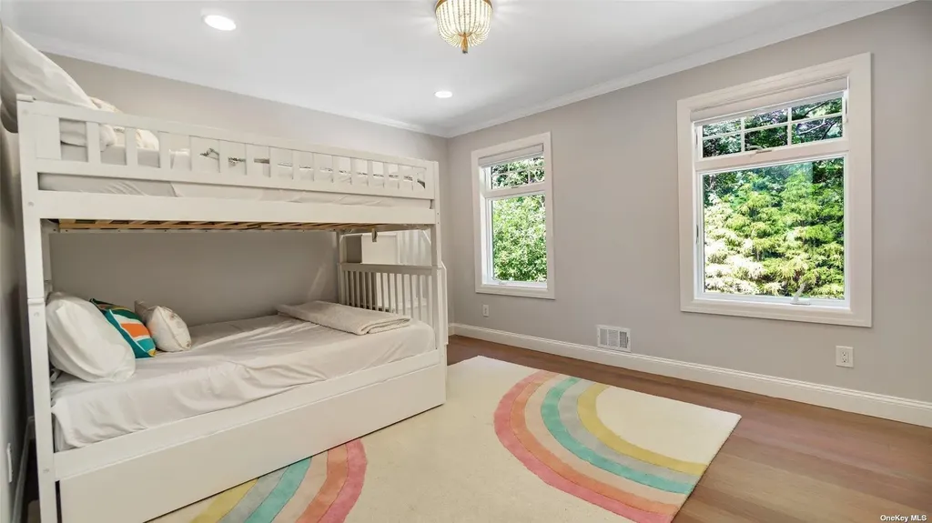 4 Scrimshaw Drive Southampton NY 11968