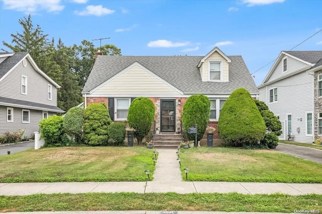 3531 Taft Street Wantagh NY 11793