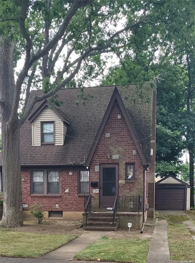 1552 Kenneth Avenue North Baldwin NY 11510