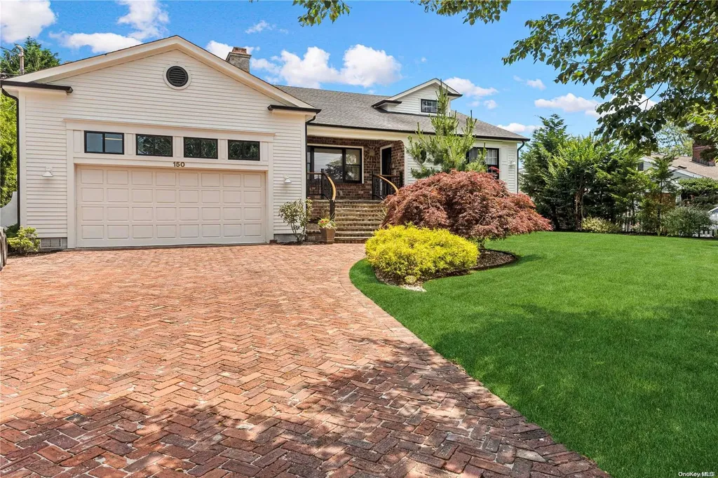 150 Sunset Road Massapequa NY 11758