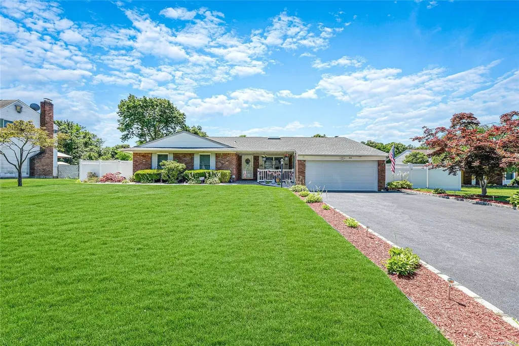 40 Marlin Road Centereach NY 11720