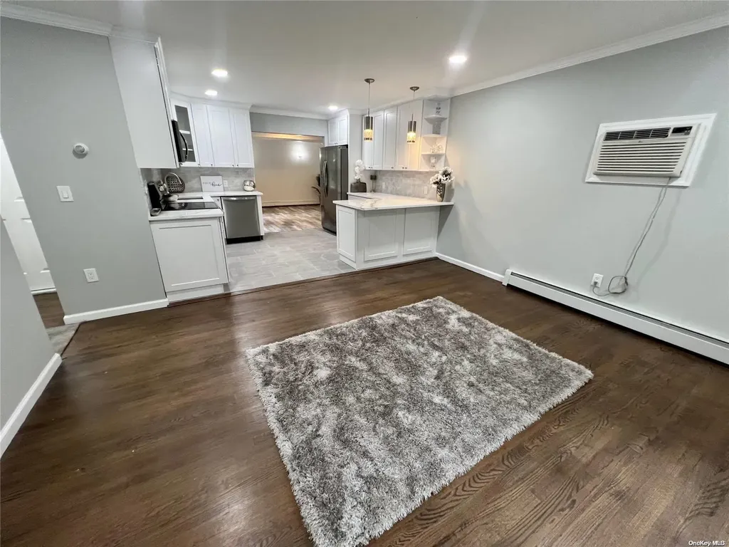26 Ruth Lane Ridge NY 11961