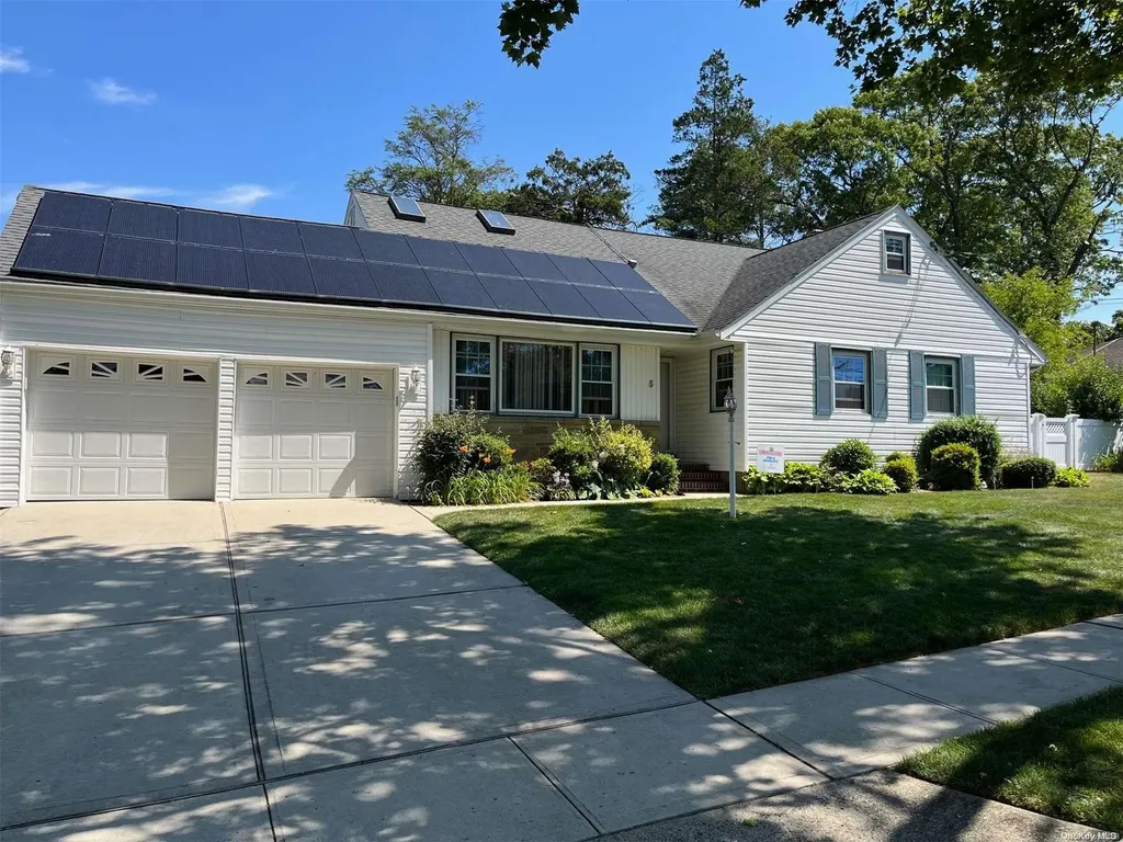 5 Catlin Avenue Roosevelt NY 11575