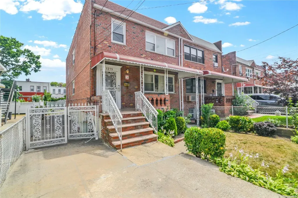 1215 E 92nd Street Brooklyn NY 11236