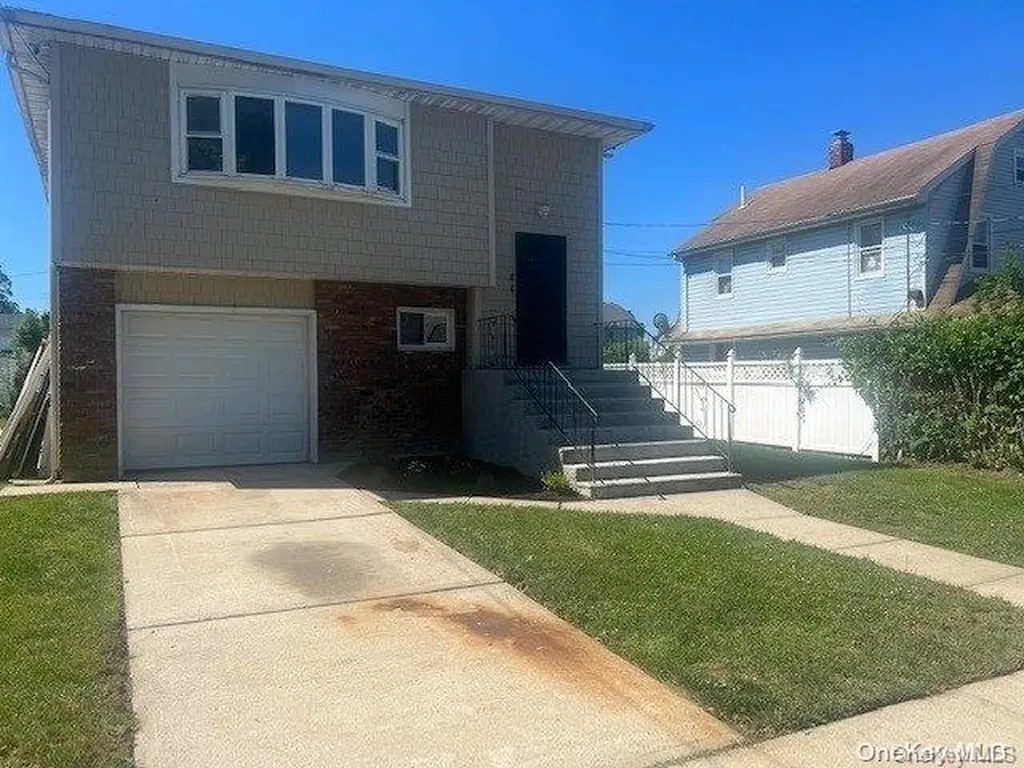 60 Pleasant Avenue Roosevelt NY 11575