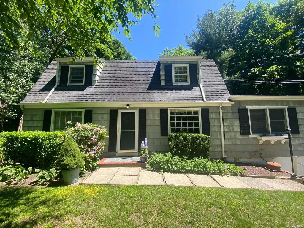 70 Crooked Hill Road Huntington NY 11743