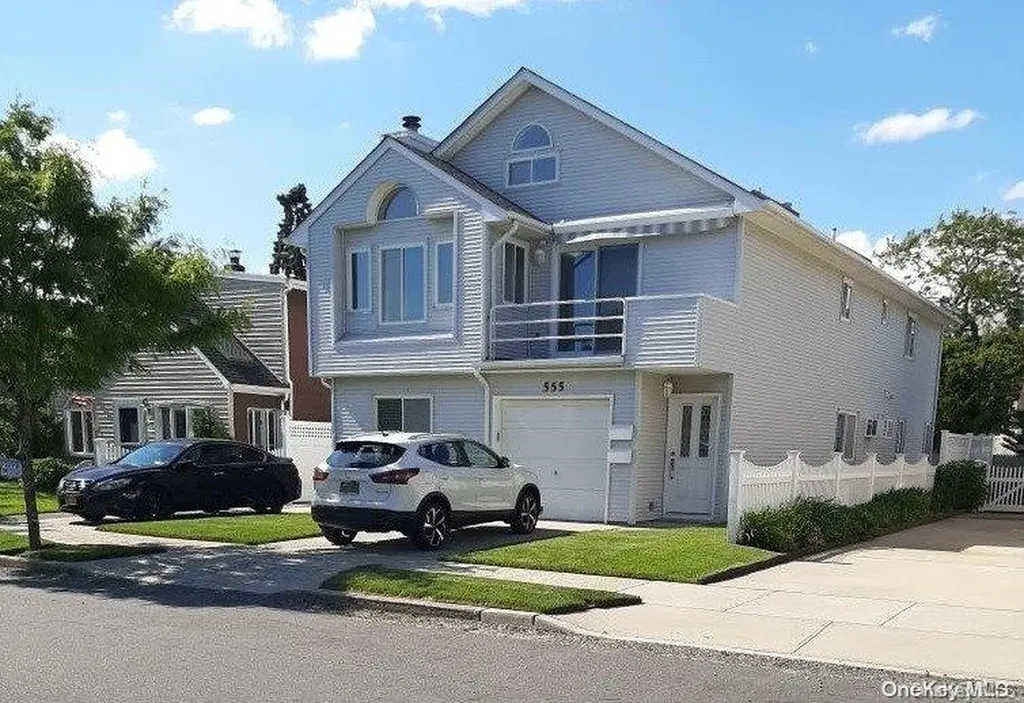 555 E Harrison Street Long Beach NY 11561