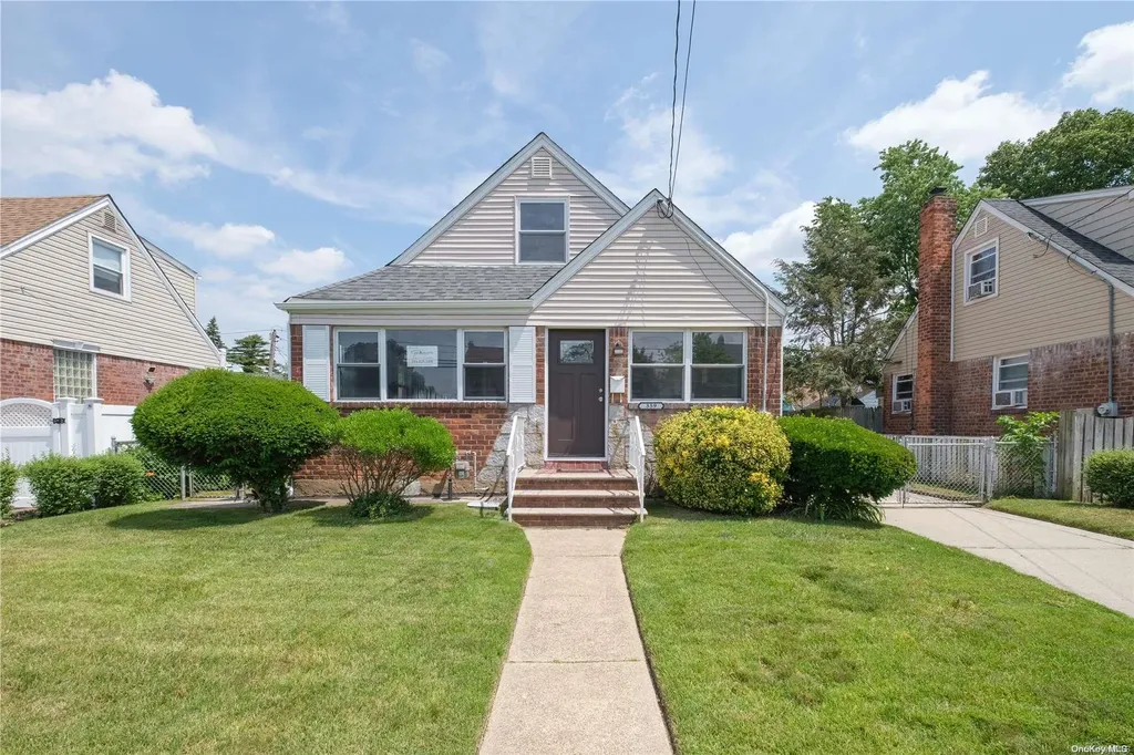 359 Hendrickson Avenue Valley Stream NY 11580