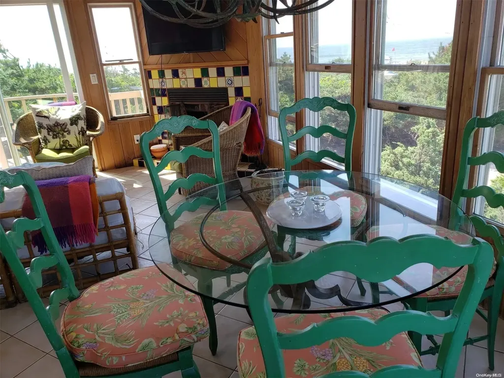 863 Evergreen Walk Ocean Beach NY 11770