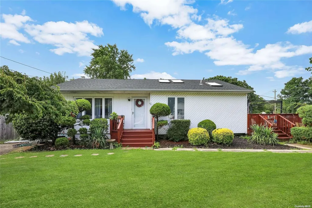 60 Eimer Street Patchogue NY 11772