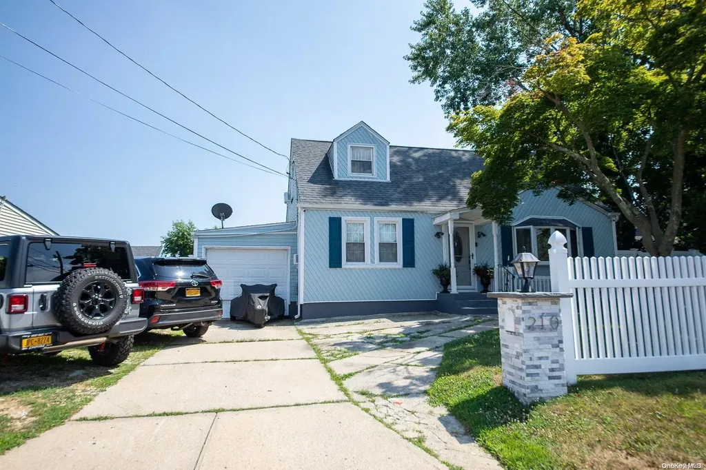 210 Ackerman Street Central Islip NY 11722