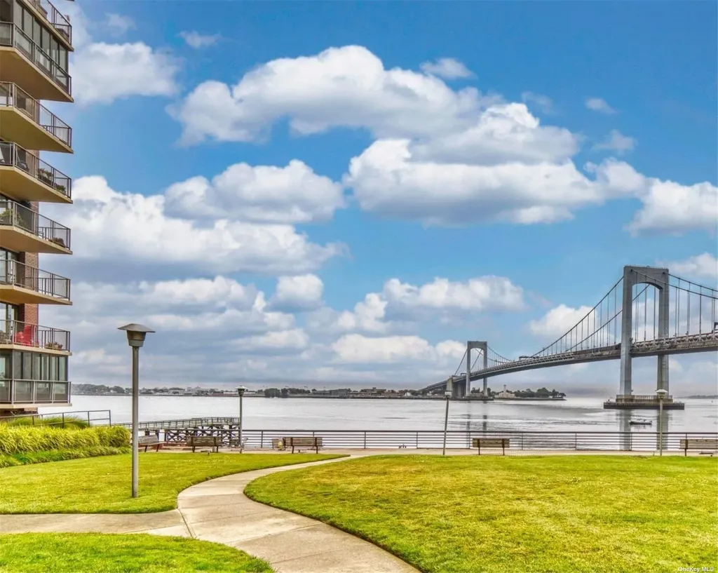 166-25 Powells Cove Boulevard Beechhurst NY 11357