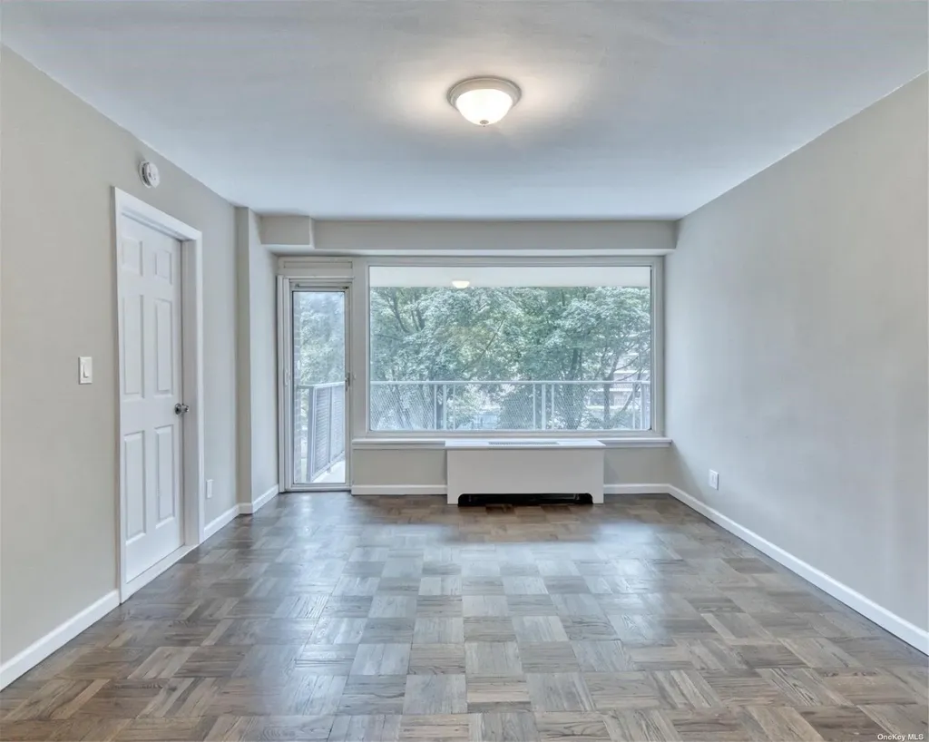 166-25 Powells Cove Boulevard Beechhurst NY 11357