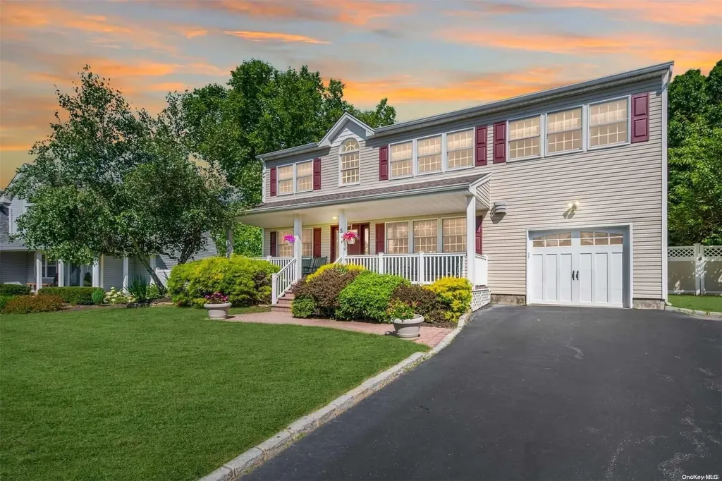 5 Max Way Commack NY 11725