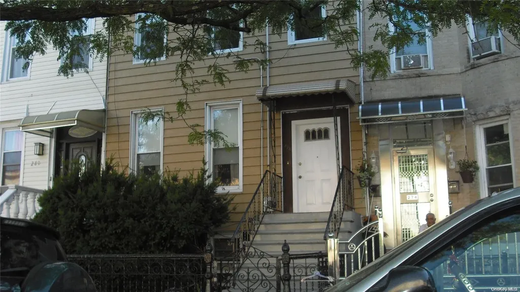 278 Hemlock Street Brooklyn NY 11208