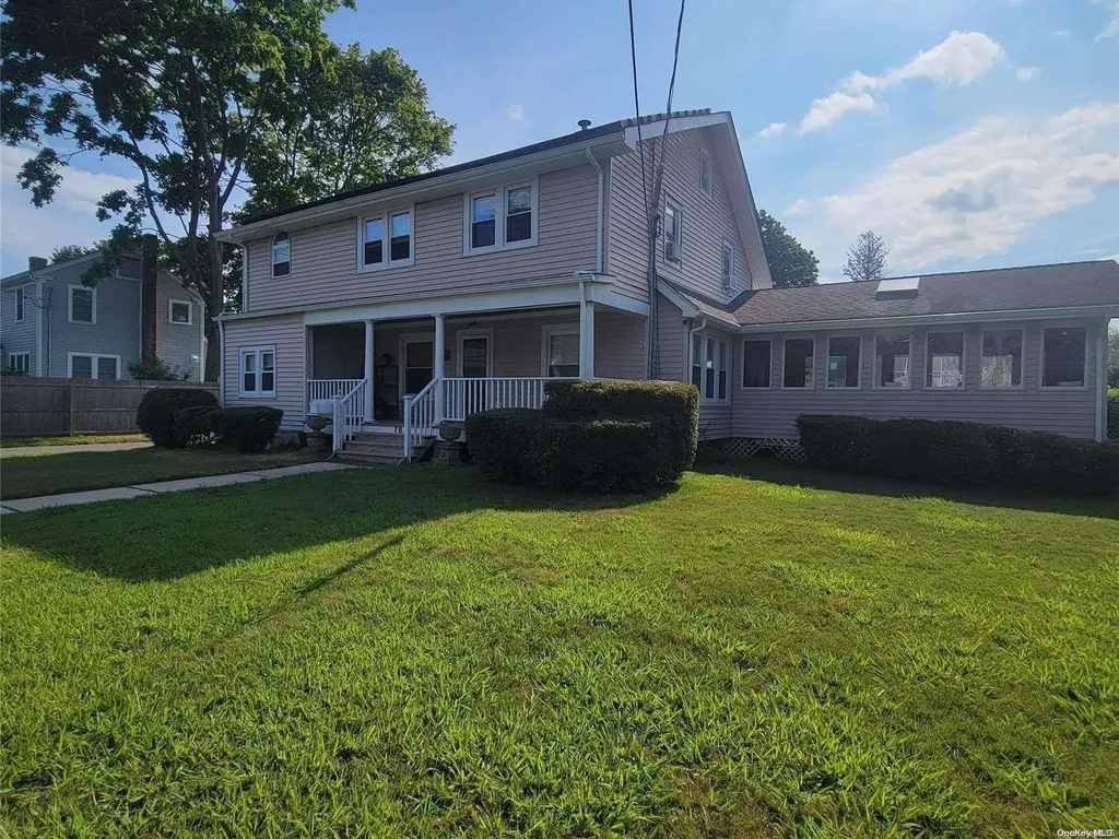 76 Maple Avenue Northport NY 11768
