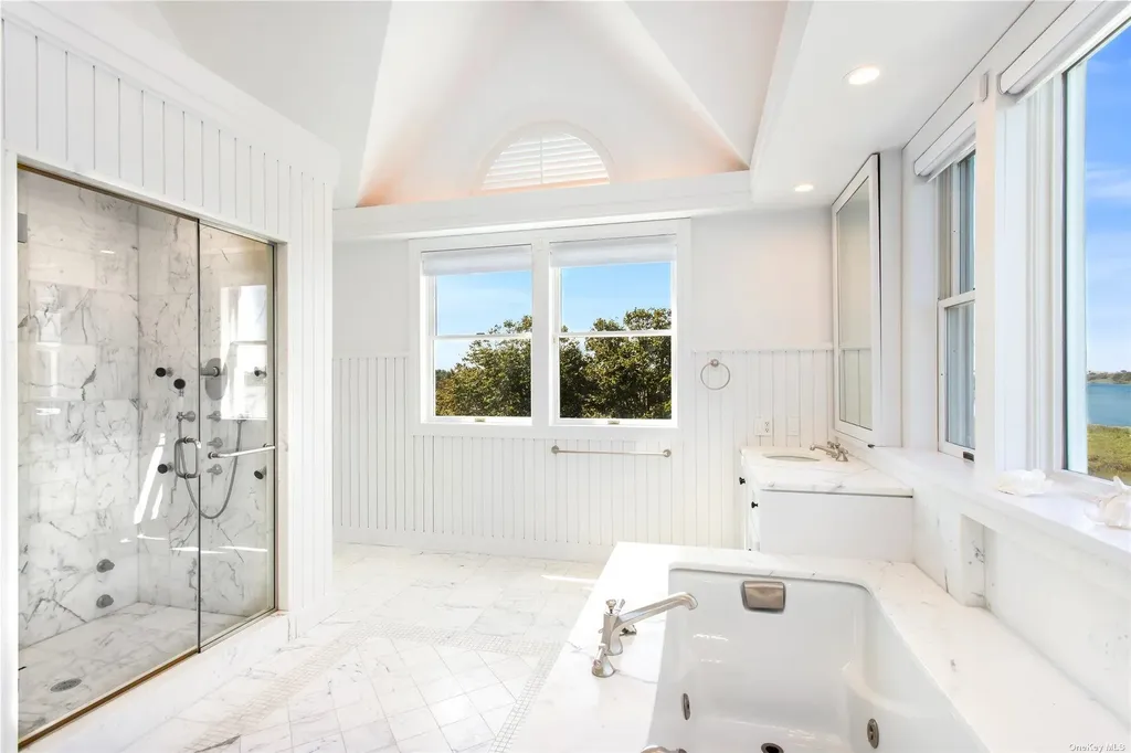 157 Dune Road Quogue NY 11959