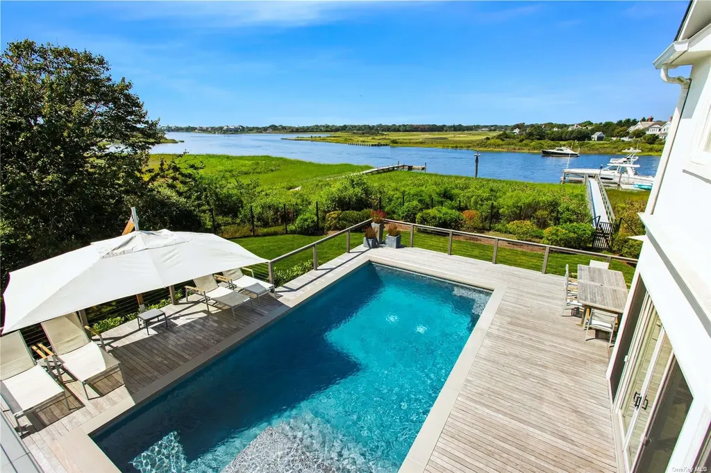 157 Dune Road Quogue NY 11959