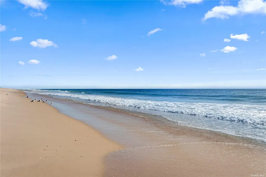 157 Dune Road Quogue NY 11959
