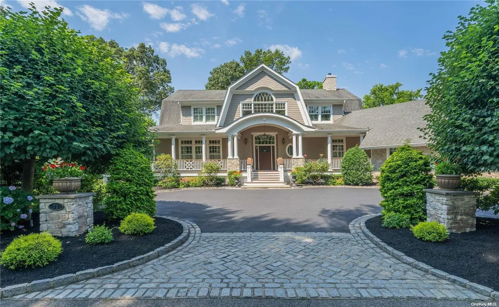 71 Bevin Road Northport NY 11768