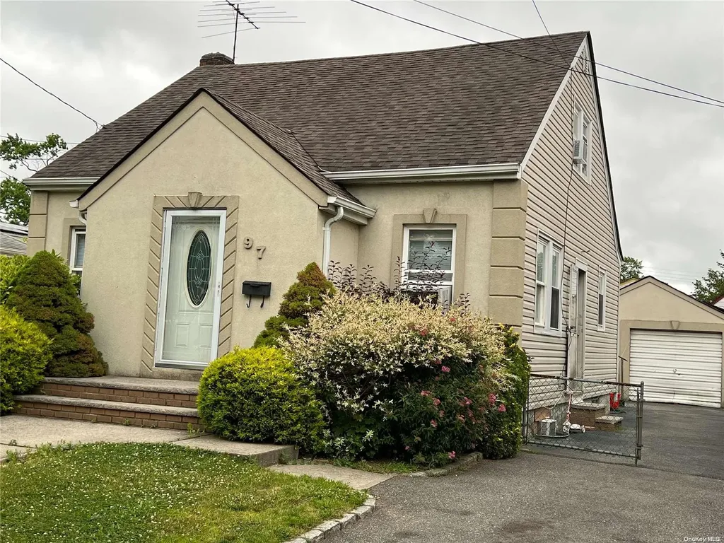 97 Belmont Boulevard Elmont NY 11003