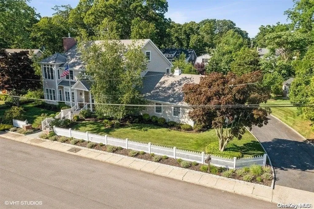 7 Laurel Drive Stony Brook NY 11790
