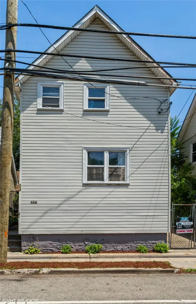 114 S Franklin Street Hempstead NY 11550
