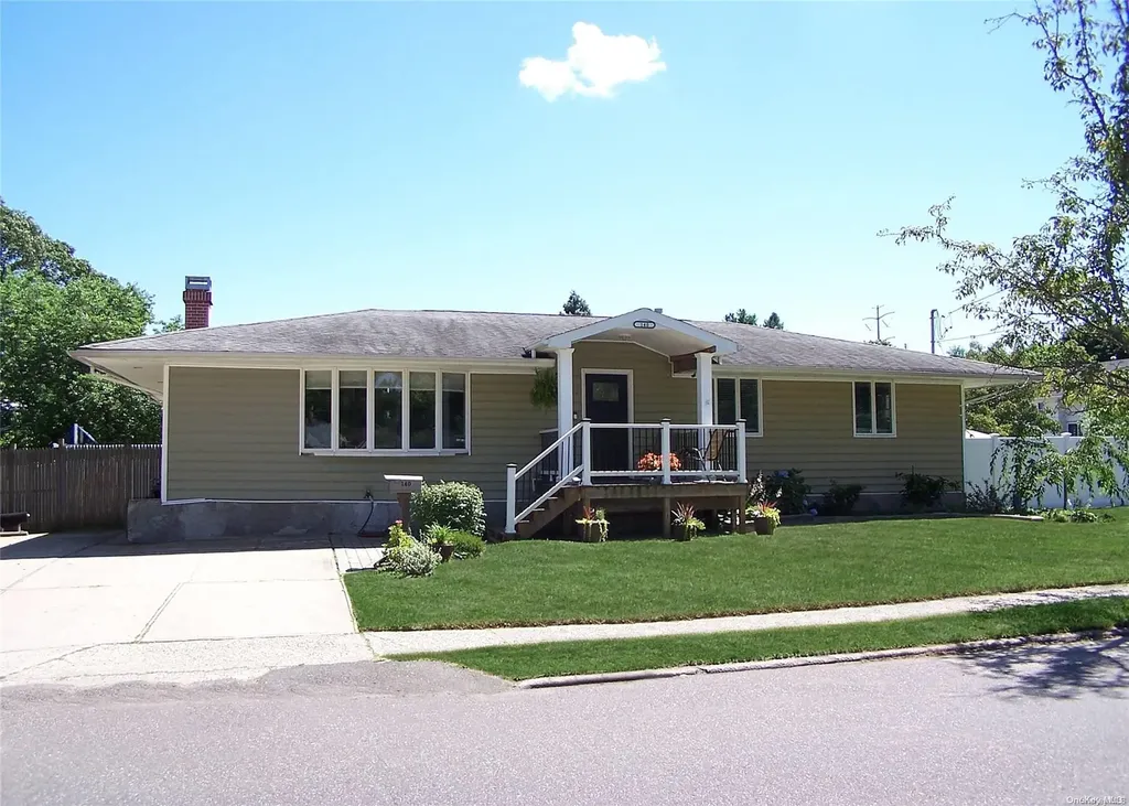 140 Wicks Road Commack NY 11725
