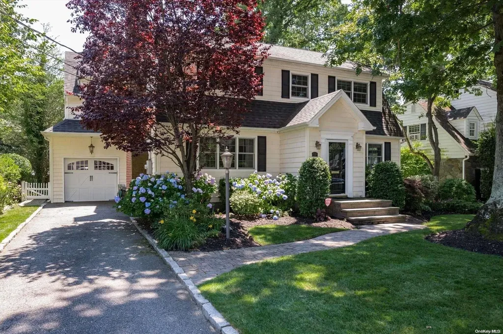 116 Marion Avenue Merrick NY 11566