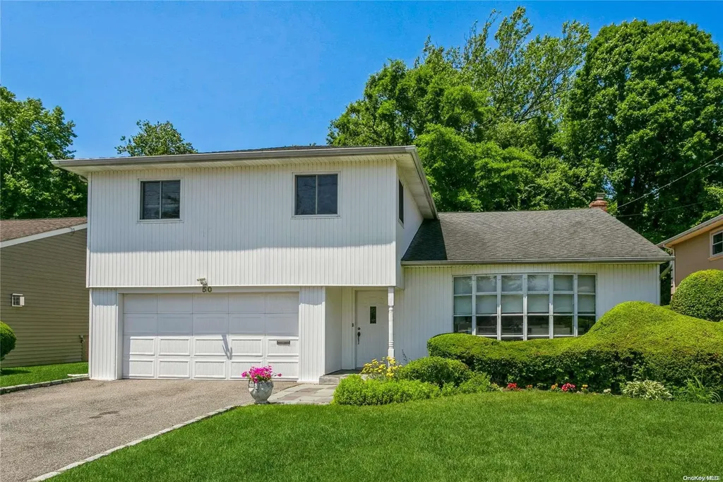 50 Newport Drive Hewlett NY 11557