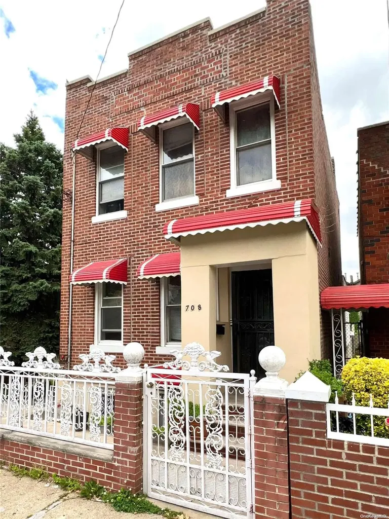 708 Jerome Street Brooklyn NY 11207