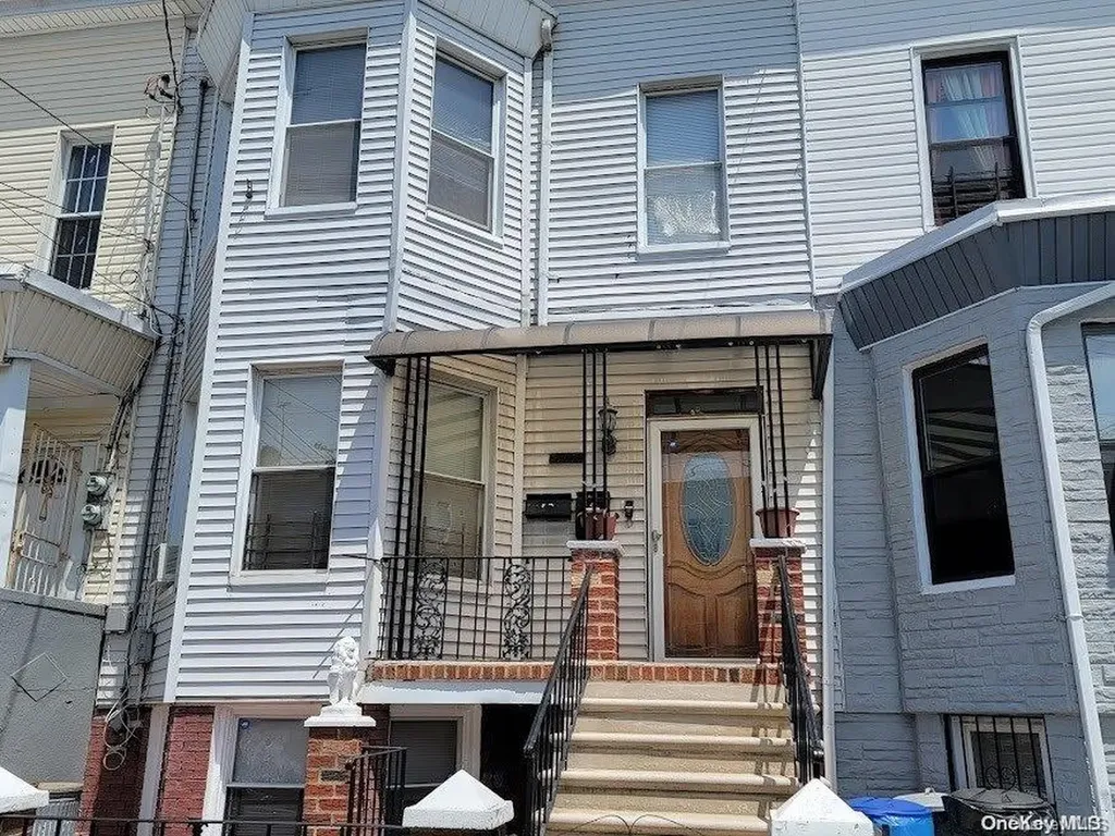497 Chestnut Street Brooklyn NY 11208