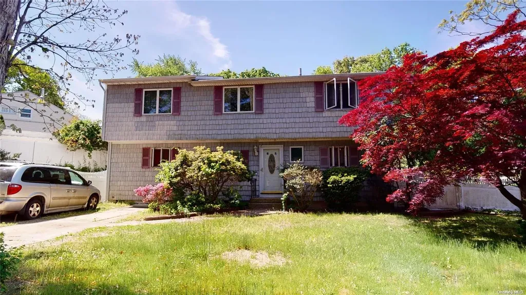 6 Joy Road Selden NY 11784
