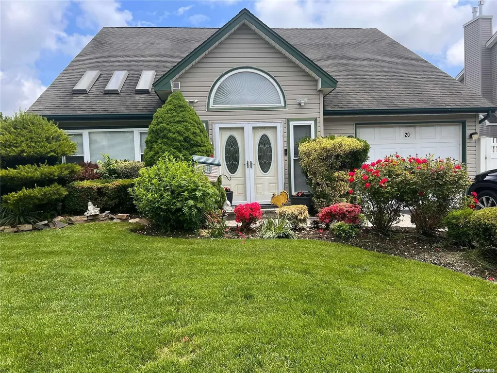 20 Candy Lane Syosset NY 11791