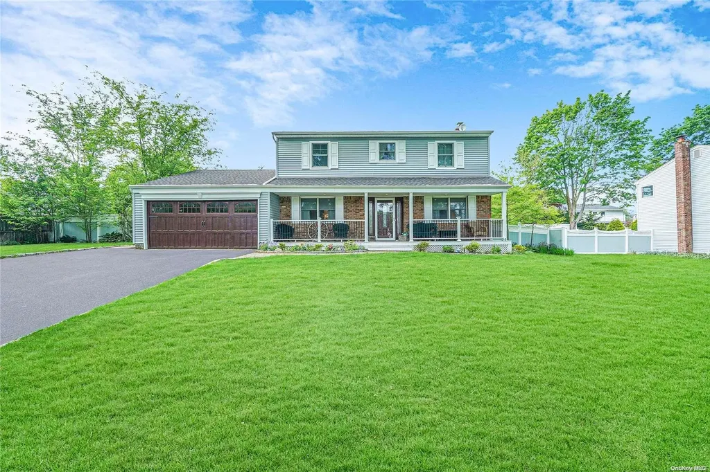 9 Foothill Lane Dix Hills NY 11746