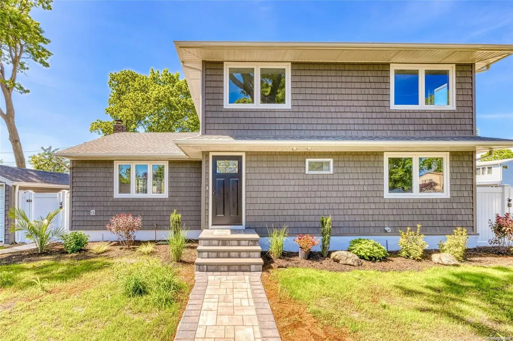 1483 Beech Lane East Meadow NY 11554