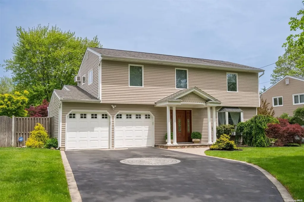 41 Florida Avenue Commack NY 11725