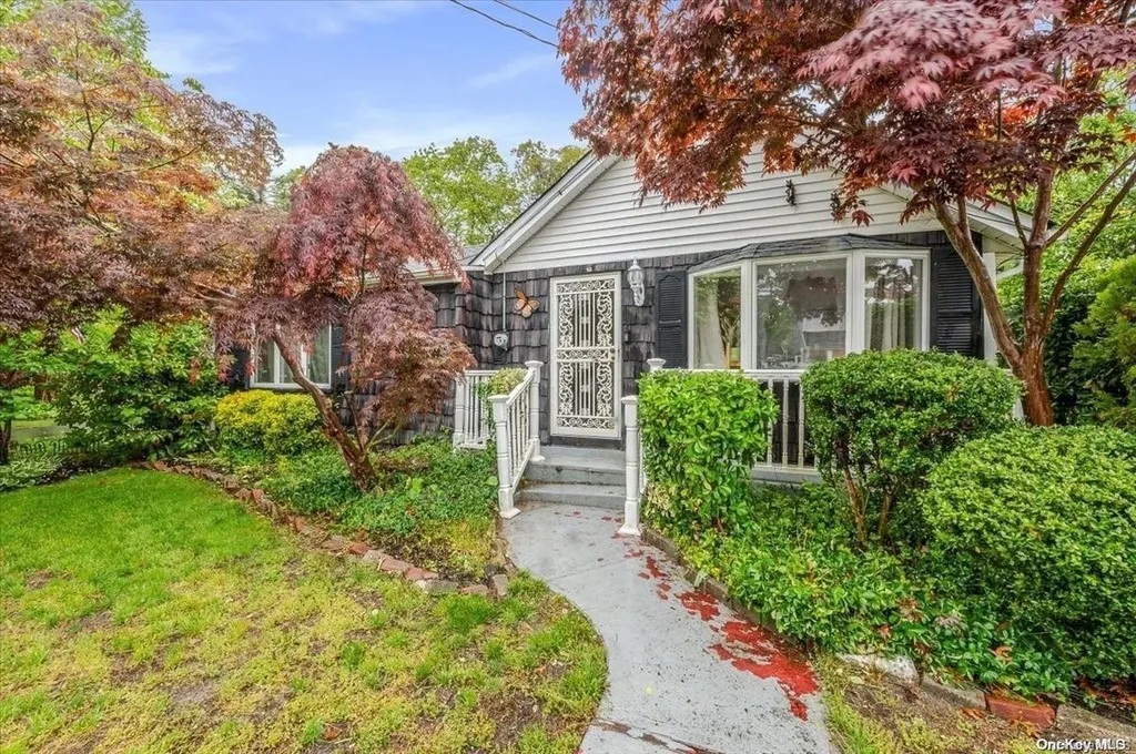 57 Fry Boulevard Patchogue NY 11772