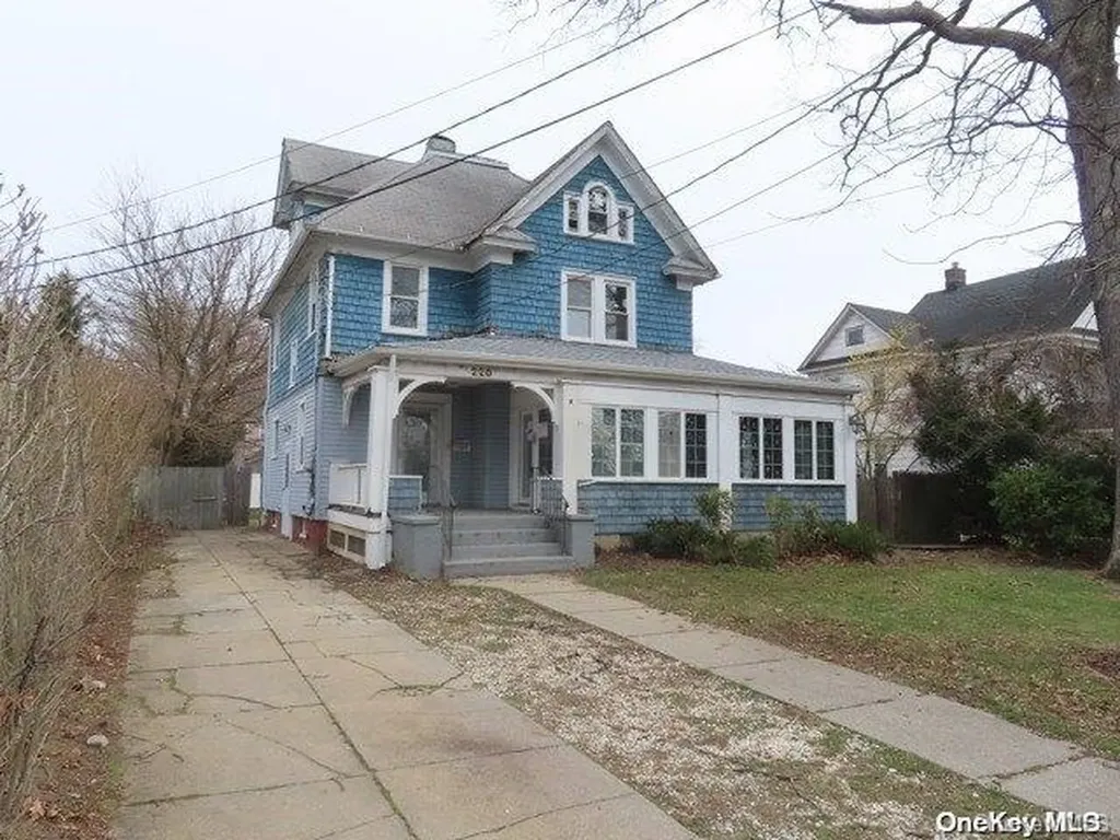 220 Randall Avenue Freeport NY 11520