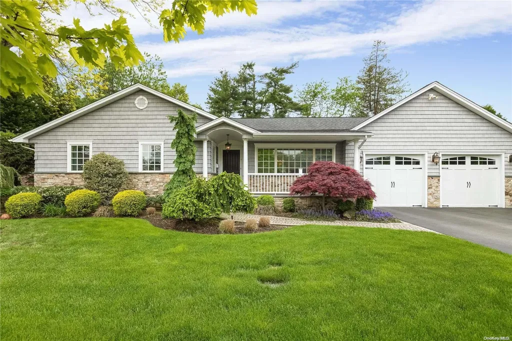 14 Harriet Drive Syosset NY 11791