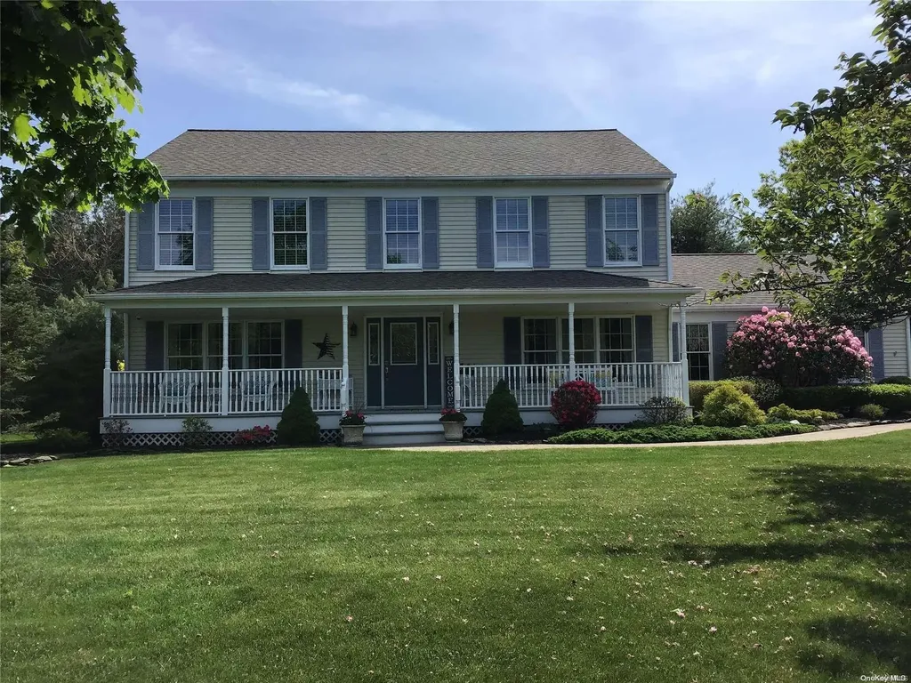 147 Deer Run Wading River NY 11792