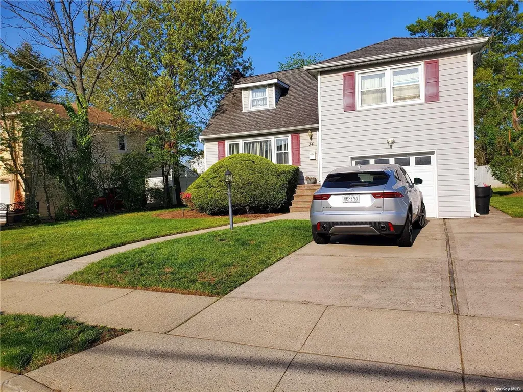 34 Margaret Drive Roosevelt NY 11575
